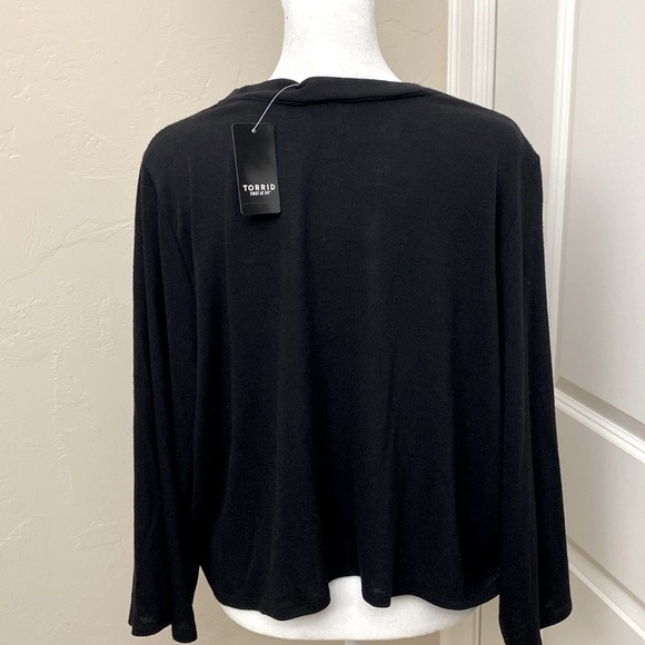 NWT Torrid Hacci Cardigan Womens Cropped Open front Shrug Black dressy Plus Sz 4 - Picture 2 of 6